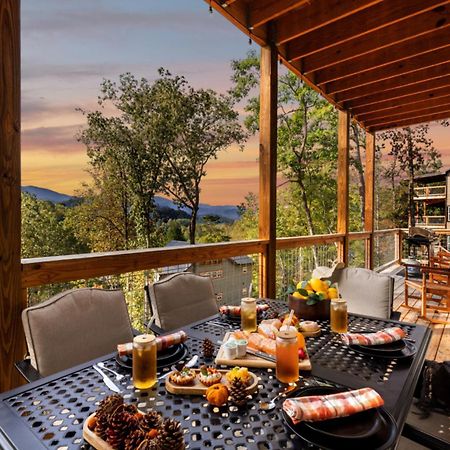 Tranquil Mountain Getaway By Ghosal Luxury Lodging Gatlinburg Buitenkant foto