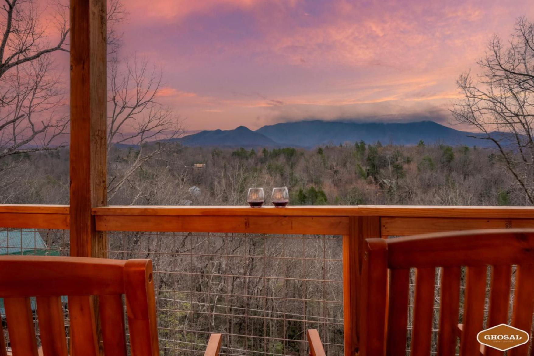 Tranquil Mountain Getaway By Ghosal Luxury Lodging Gatlinburg Buitenkant foto