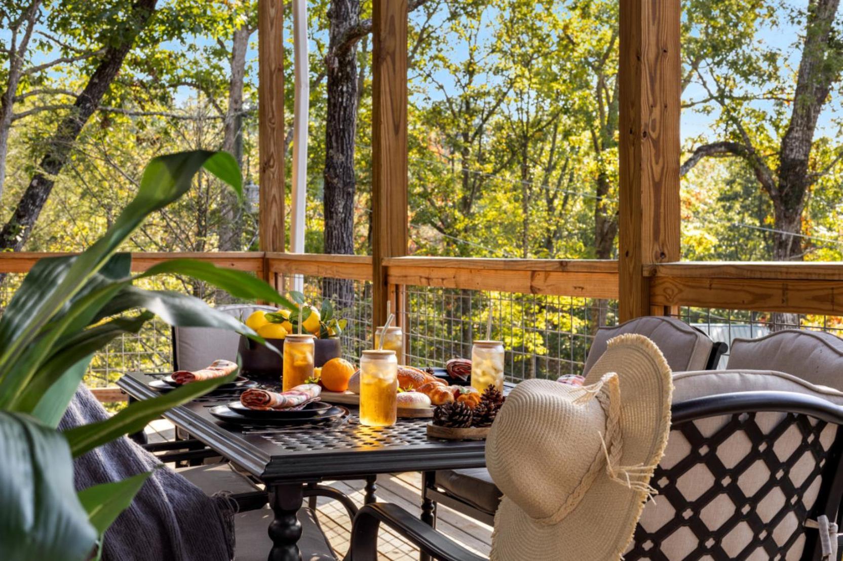 Tranquil Mountain Getaway By Ghosal Luxury Lodging Gatlinburg Buitenkant foto