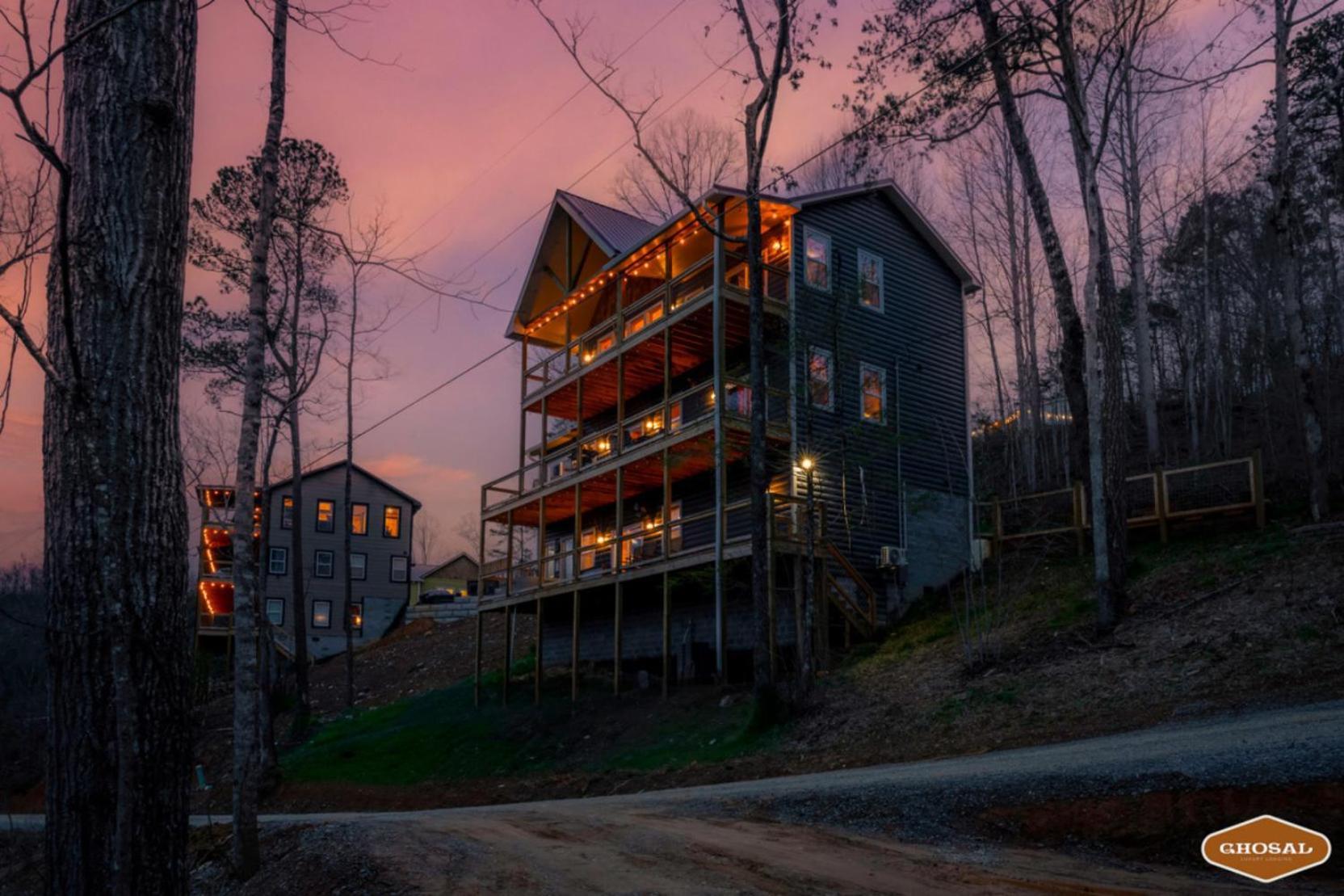 Tranquil Mountain Getaway By Ghosal Luxury Lodging Gatlinburg Buitenkant foto