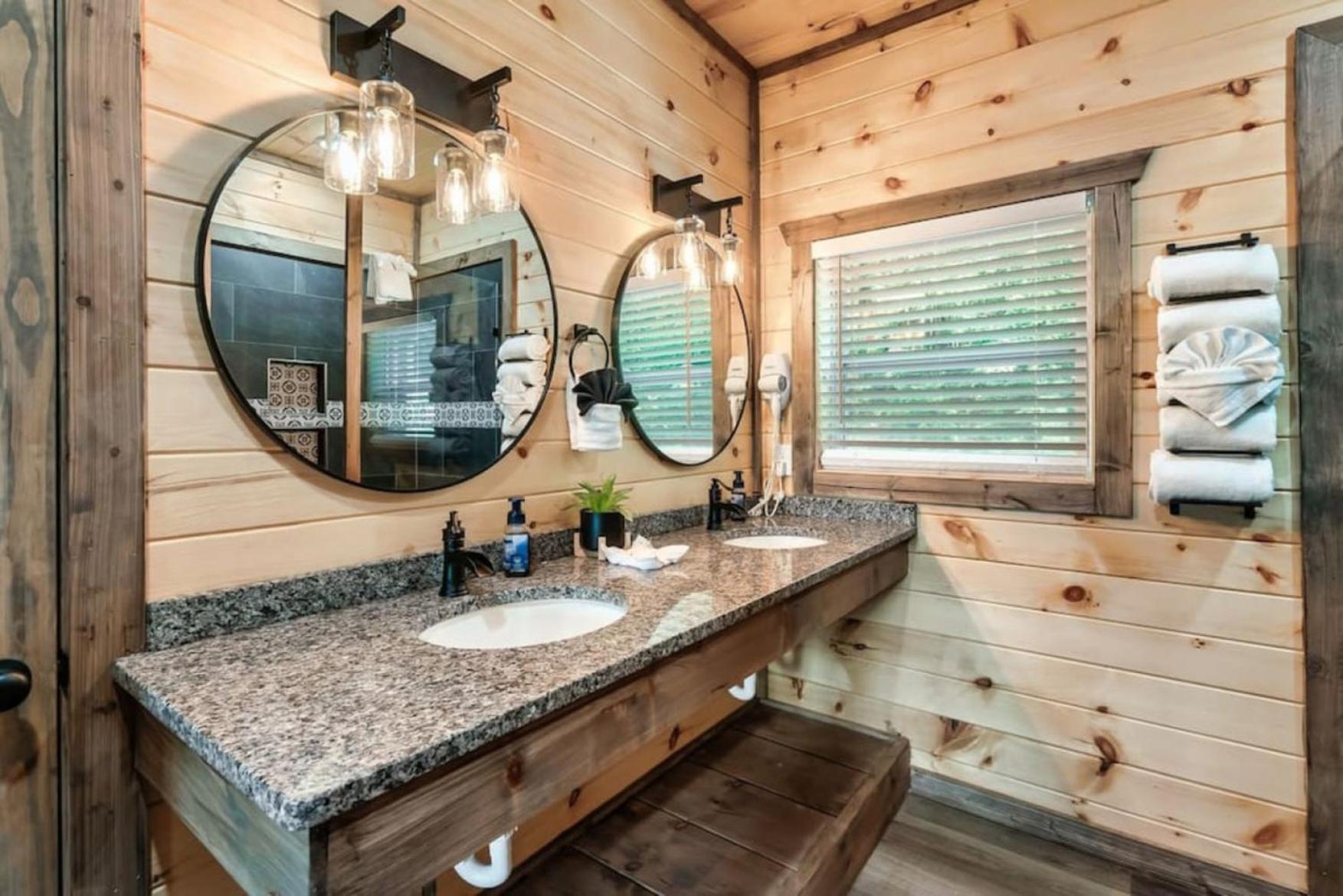 Tranquil Mountain Getaway By Ghosal Luxury Lodging Gatlinburg Buitenkant foto