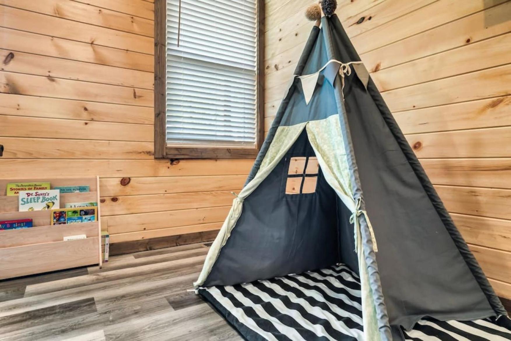 Tranquil Mountain Getaway By Ghosal Luxury Lodging Gatlinburg Buitenkant foto